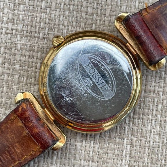 Vintage Fossil Ladies Wrist Watch Brown Leather Band Sold AS IS. for Repair - Picture 10 of 12
